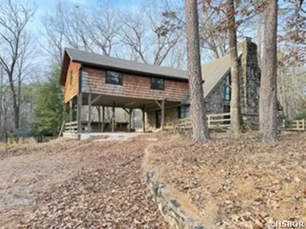 Address Withheld By Seller, Mount Ida, AR 71957