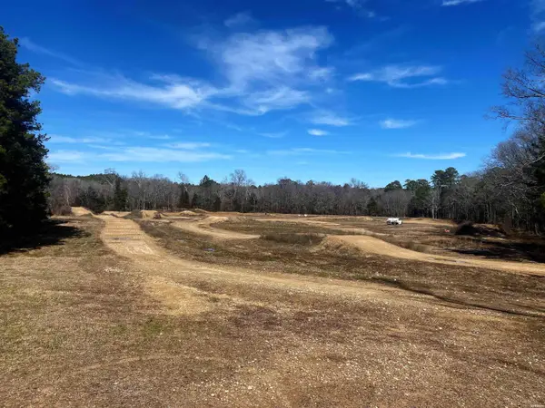 0001 Midway Road, Malvern, AR 72104