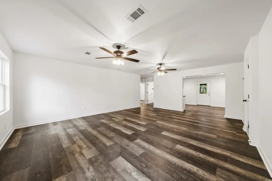 300 Wynn Street, Hot Springs, AR 71913 - #3