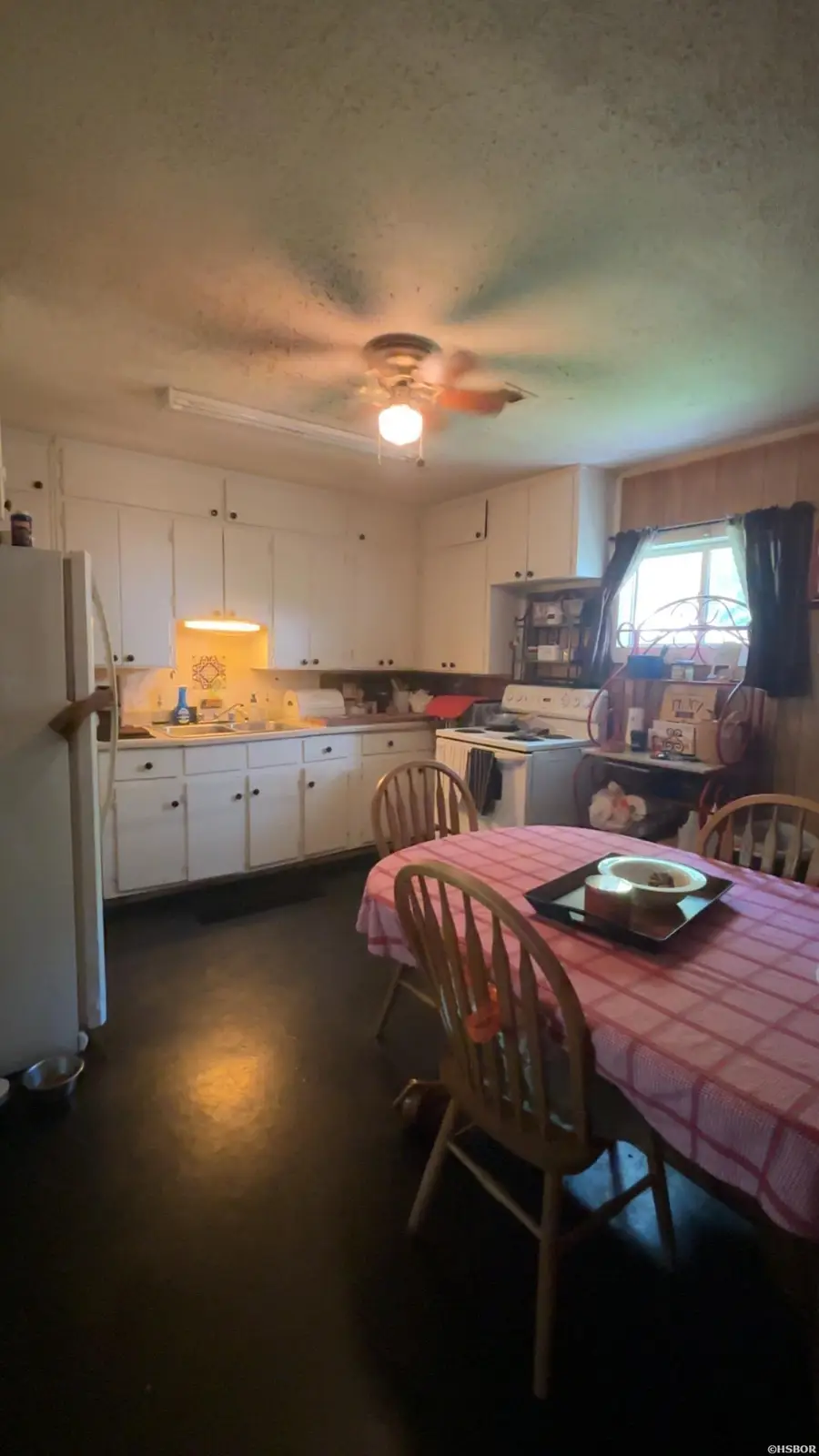 208 Brenda Street, Hot Springs, AR 71913 - #2