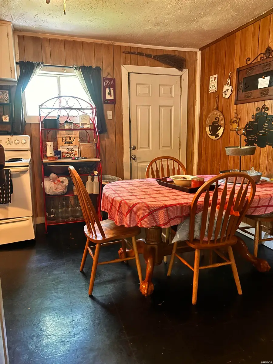 208 Brenda Street, Hot Springs, AR 71913 - #3