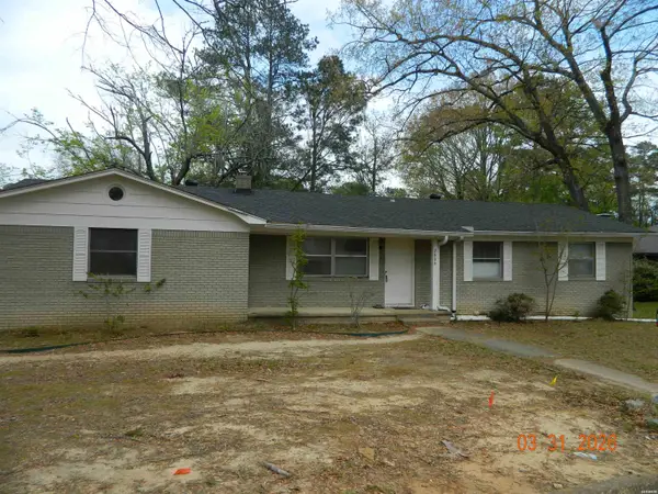 2606 Lynwood Drive, Arkadelphia, AR 71923