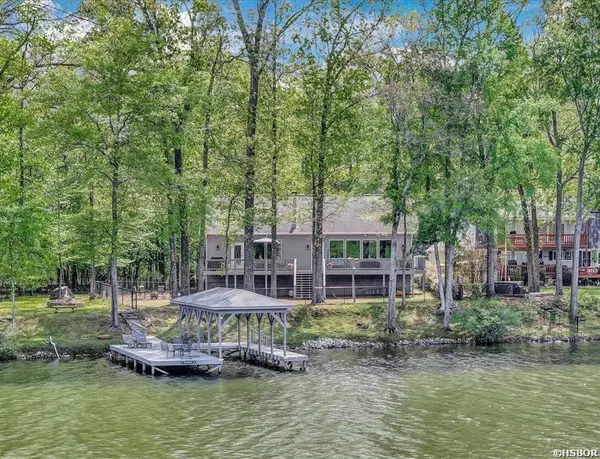 216 Meadowcliff Drive, Hot Springs, AR 71913