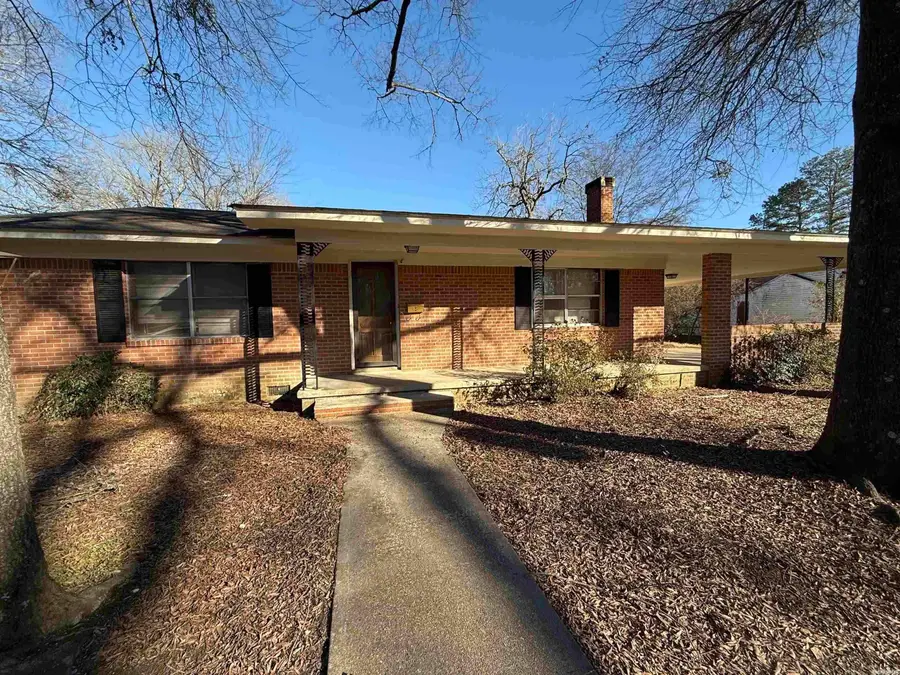 410 N 15th Street, Arkadelphia, AR 71923 - #2
