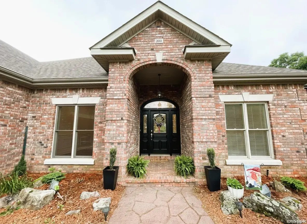 200 Gardens Gate Circle, Hot Springs, AR 71913 - #1