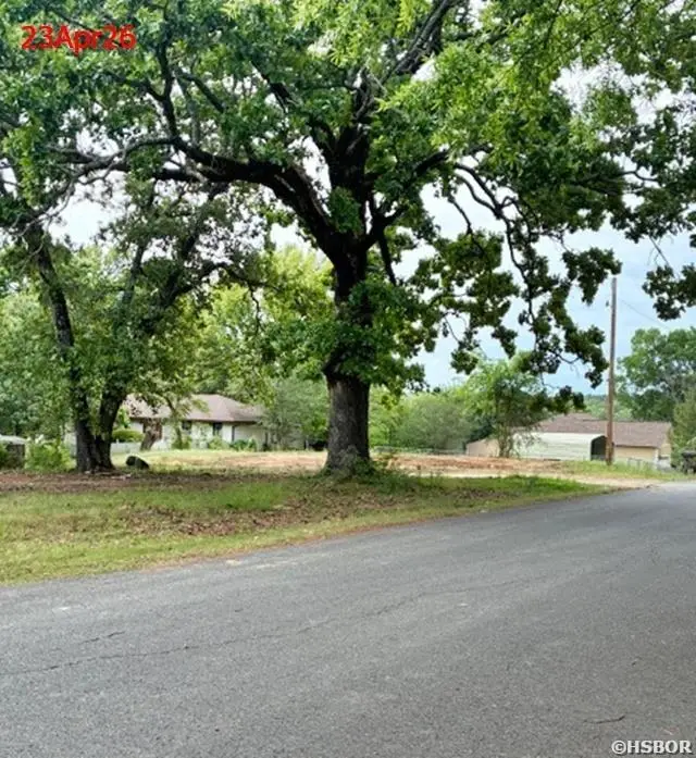 201 Breezehill Road, Hot Springs, AR 71913 - #1