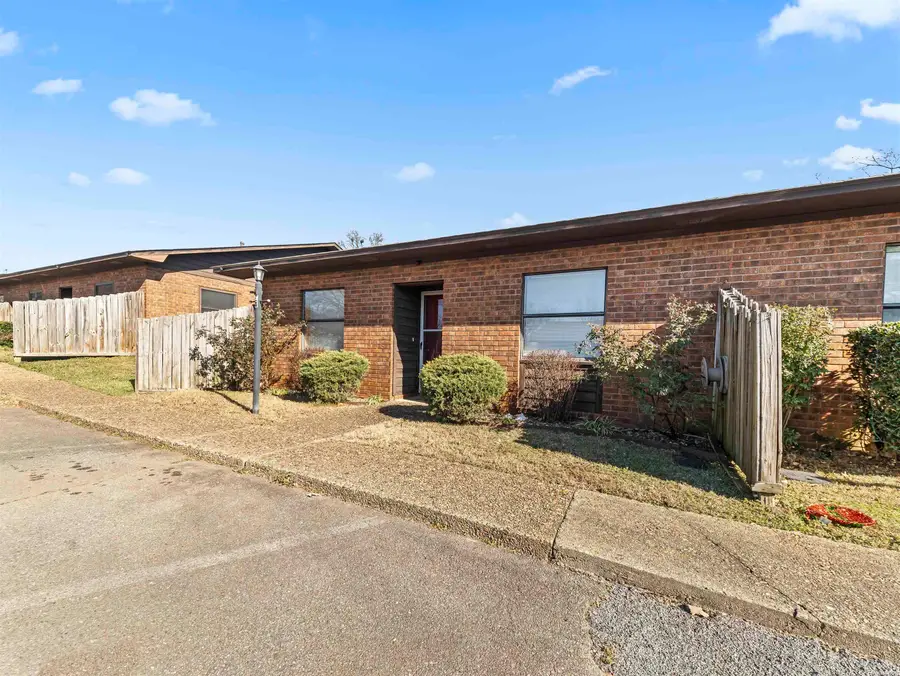 301 Hammond #E-4, Hot Springs, AR 71913 - #3