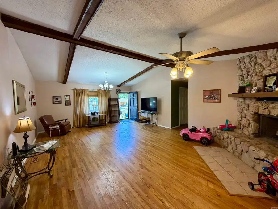 409 Mckay Street, Hot Springs, AR 71913 - #3