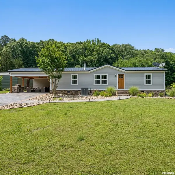 206 Wandering Way, Mountain Pine, AR 71956