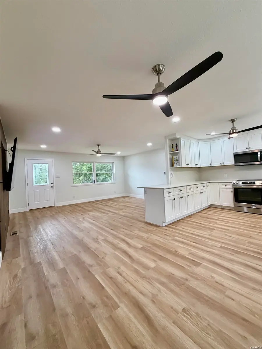 213 Adcock Roads, Rockwell, AR 71912 - #2