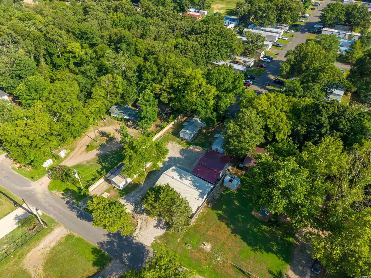 166,168,172,176 Long Beach Drive, Hot Springs, AR 71913 - #1