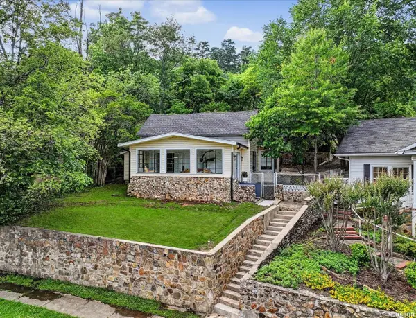 806 Prospect Avenue, Hot Springs, AR 71901