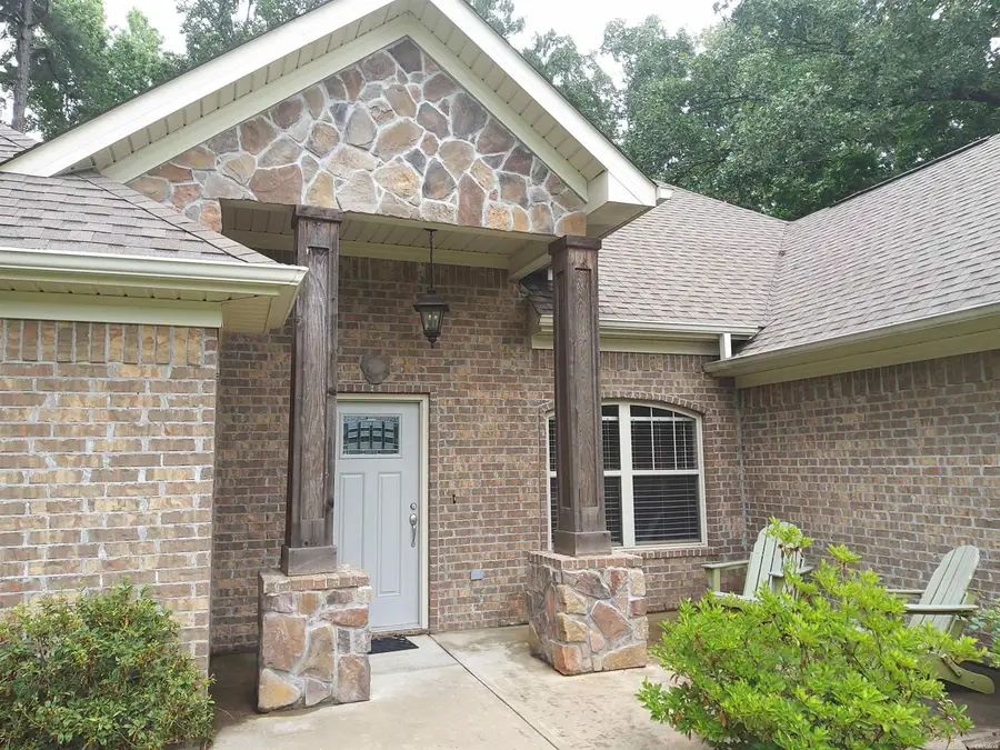 928 Heritage Cove Row, Redfield, AR 72132 - #2