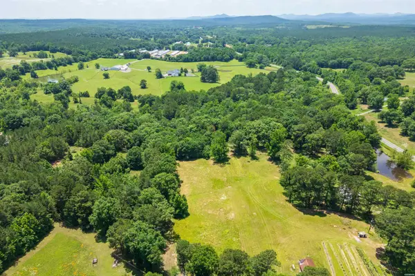 xxx Airport Road, Bonnerdale, AR 71933