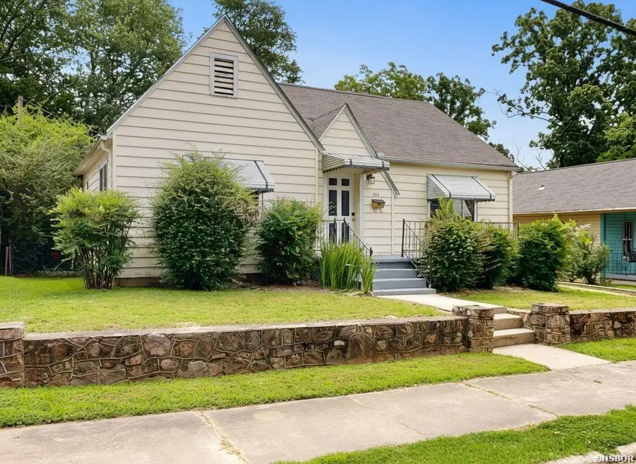303 Richard Street, Hot Springs, AR 71913 - #2