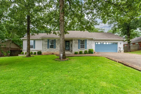 102 Doe Run Place, Hot Springs, AR 71913