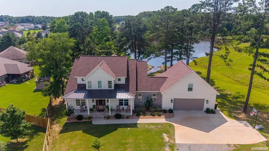2113 Sable Oaks, Bryant, AR 72022 - #2
