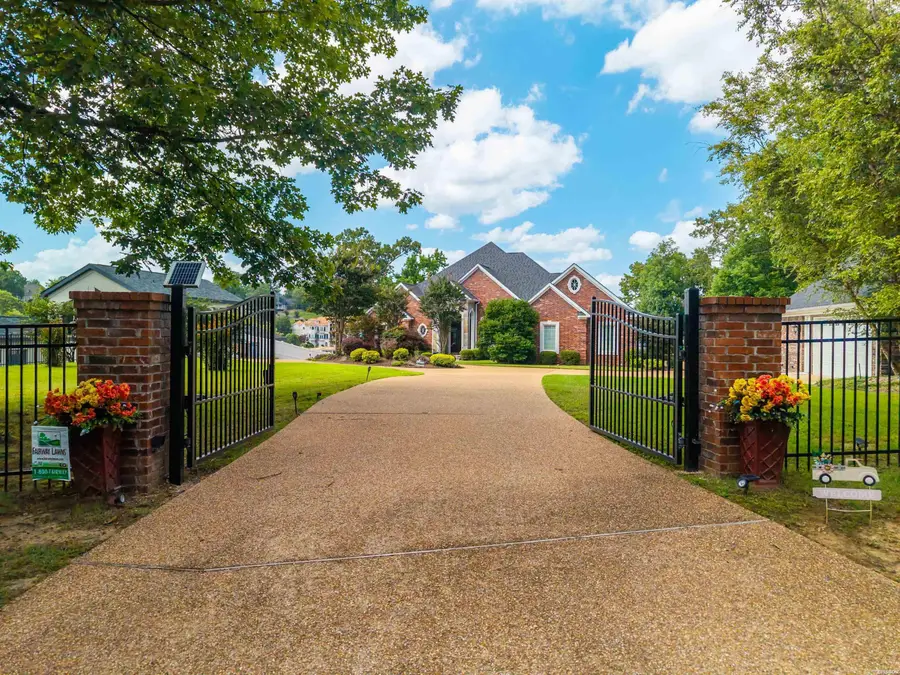 225 Sparling, Hot Springs, AR 71913 - #2