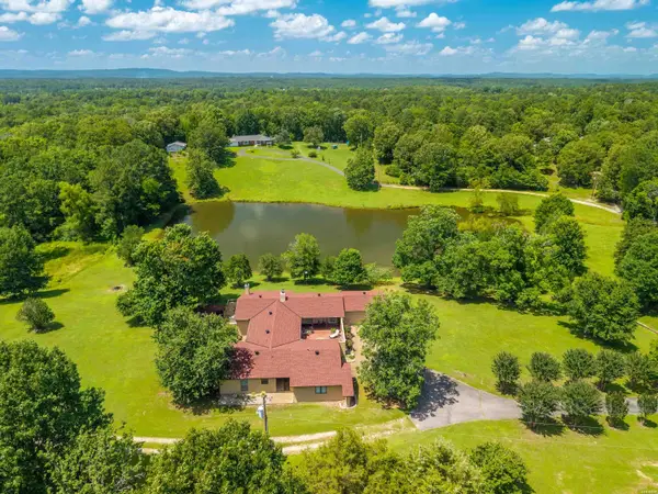 170 Sunshine Valley Place, Pearcy, AR 71964