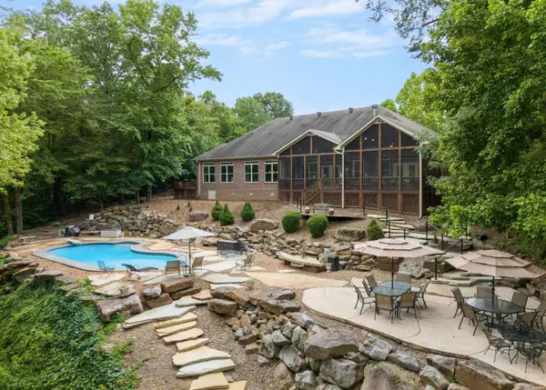 259 Riverview Road, Searcy, AR 72143
