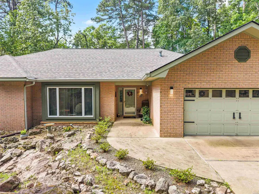 140 Empinado Way, Hot Springs Village, AR 71909 - #2