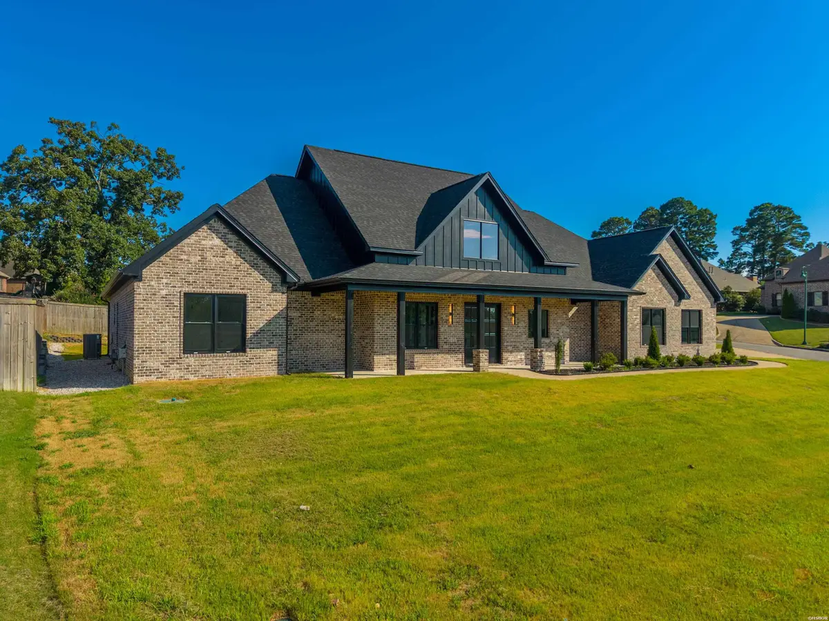 137 Arlington Park Terrace, Hot Springs, AR 71901 - #1
