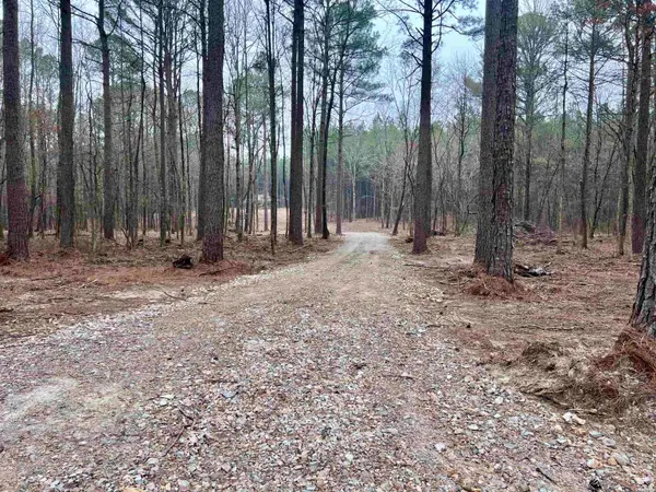 002 Stihl Road #22, Hot Springs, AR 71901
