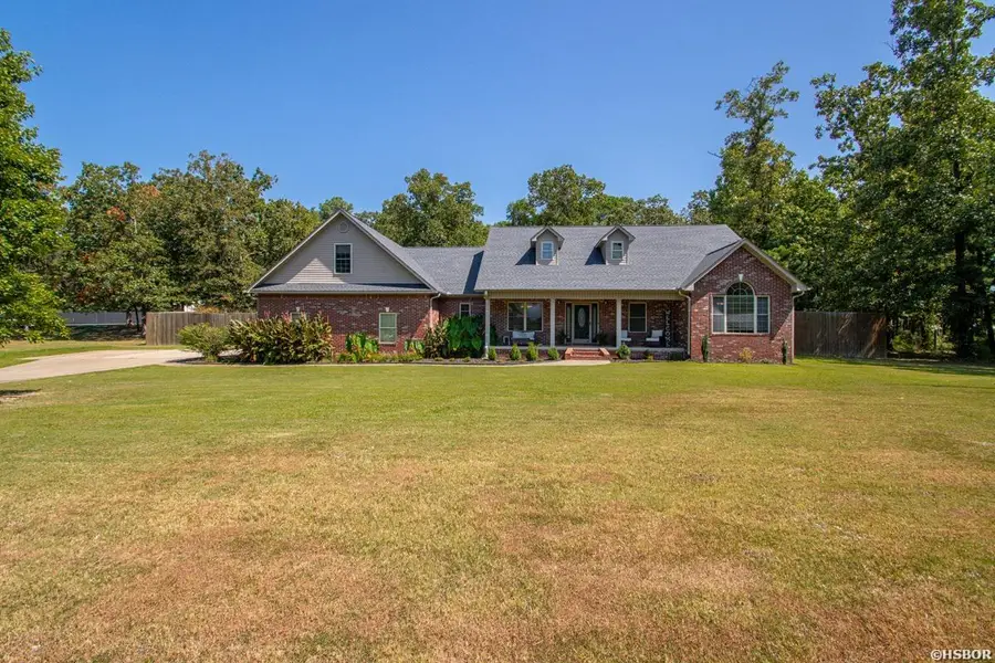 104 Parkway Square, Pearcy, AR 71964 - #3