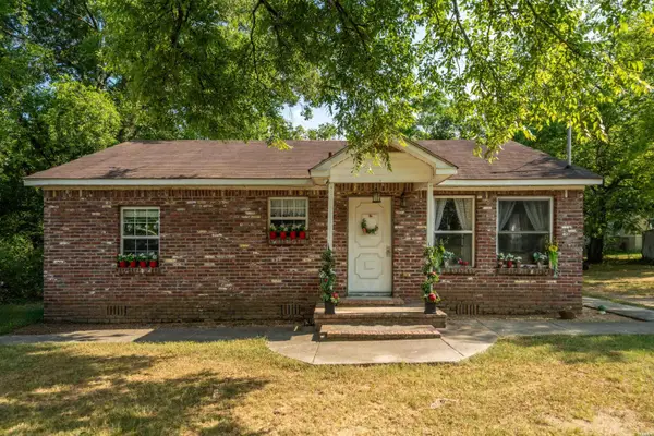 301 Dexter Street, Hot Springs, AR 71913