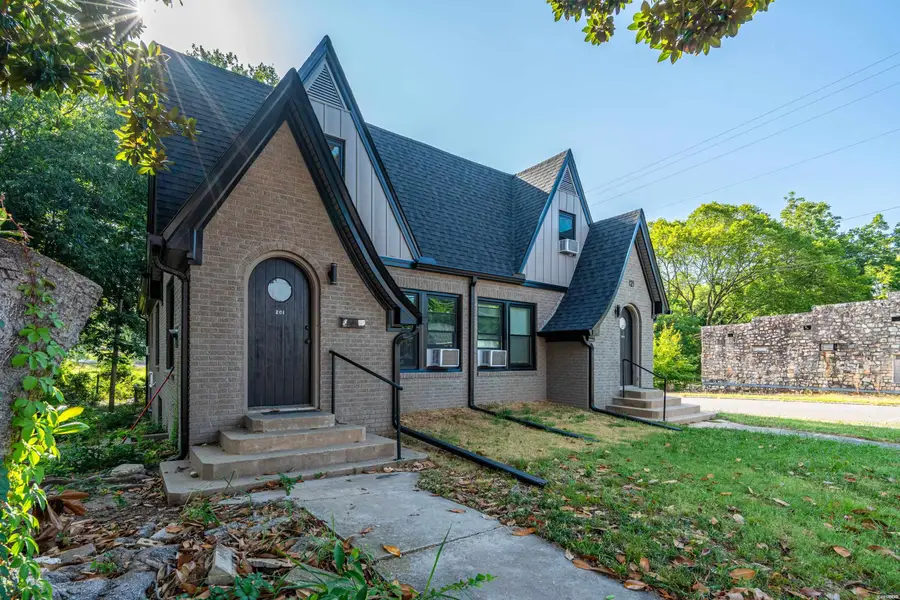 121 Second Street, Hot Springs, AR 71913 - #2