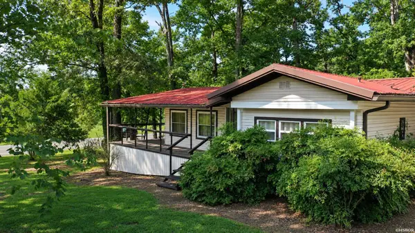 715 N Hwy 27, Story, AR 71970