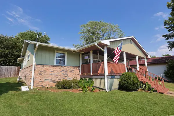 1007 Lakeside Drive, Mena, AR 71953