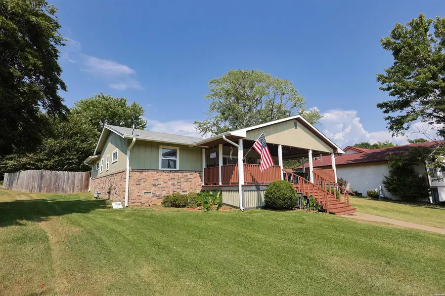 1007 Lakeside Drive, Mena, AR 71953 - #2