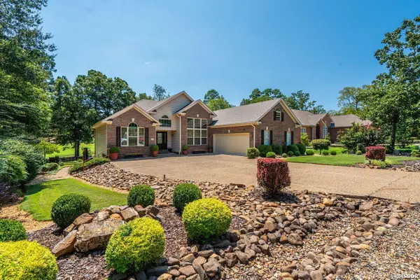 13 Fachado Drive, Hot Springs Village, AR 71909