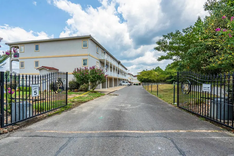 1380 Airport Road #D3, Hot Springs, AR 71913 - #3