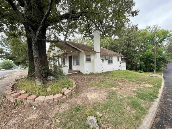 300 Richard Street, Hot Springs, AR 71913