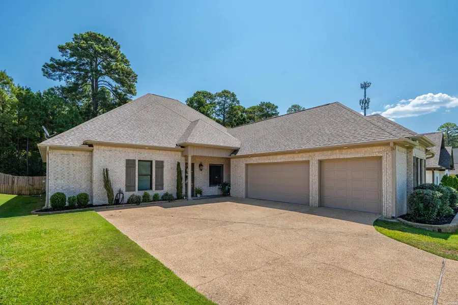 311 Arlington Park Drive, Hot Springs, AR 71901 - #2