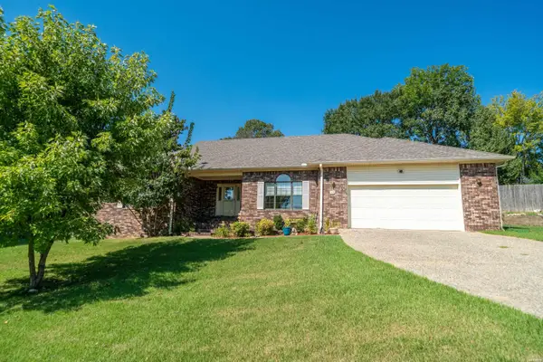 115 Gregory Place, Hot Springs, AR 71913