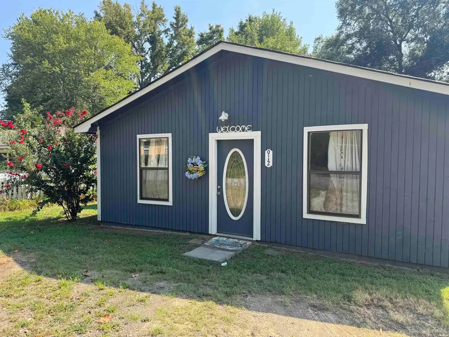 912 Ezell, Perryville, AR 72126 - #2