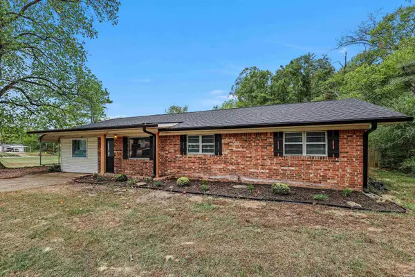 405 N Main Street, Amity, AR 71921