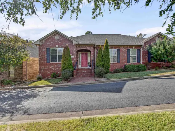 3 Graham Gardens, Hot Springs, AR 71901