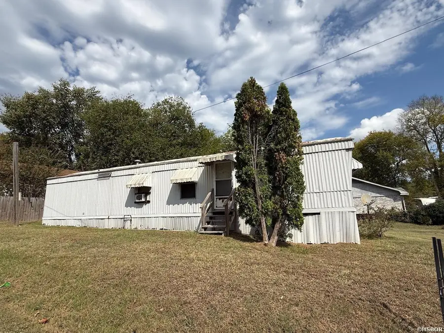 312 S 2nd Street, Glenwood, AR 71943 - #3