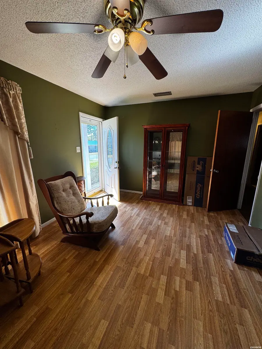1330 Glenmere Circle, Malvern, AR 72104 - #3
