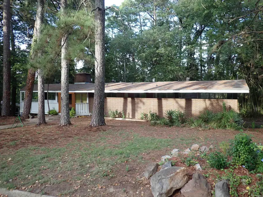 722 N 15th Street, Arkadelphia, AR 71923 - #2