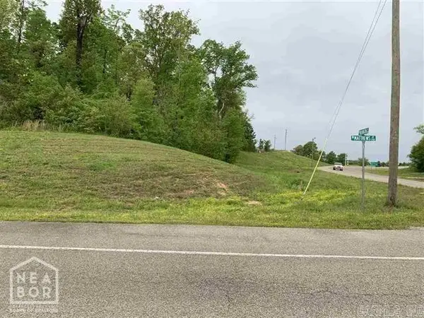 2714 W Matthews, Jonesboro, AR 72401