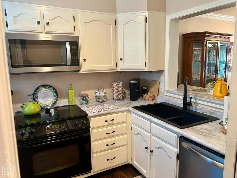 1300 S Church St #a10, Jonesboro, AR 72401 - Image #2