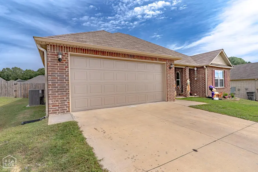 1803 Petes Place, Paragould, AR 72450 - Image #2