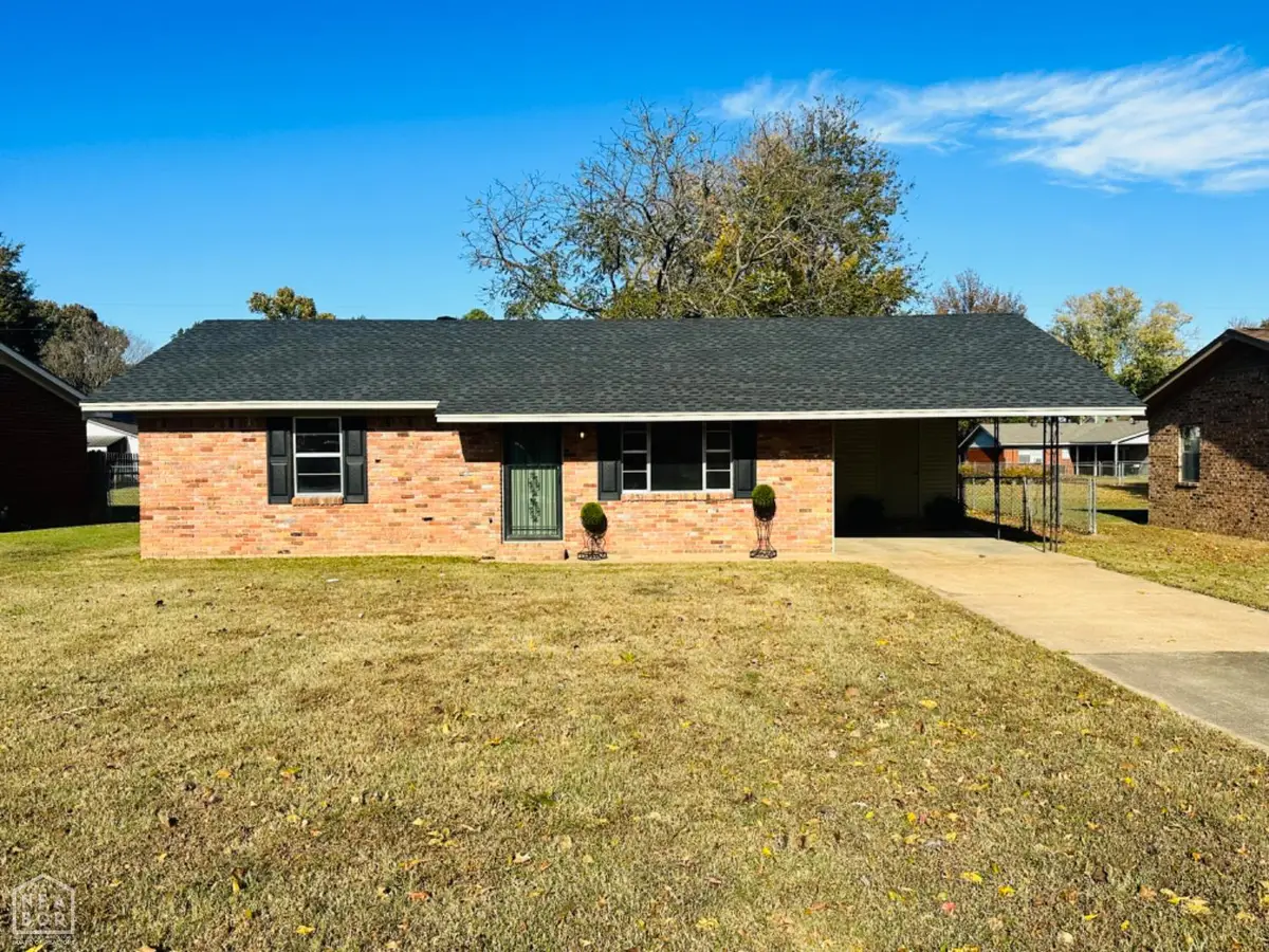 2905 Robinson, Newport, AR 72112 - Image #1