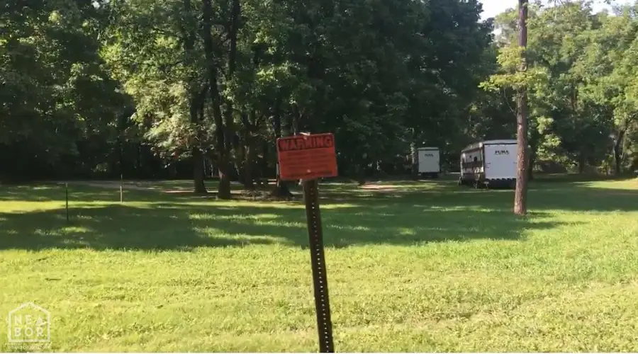 146 Creekview Rd, Hardy, AR 72542 - Image #2