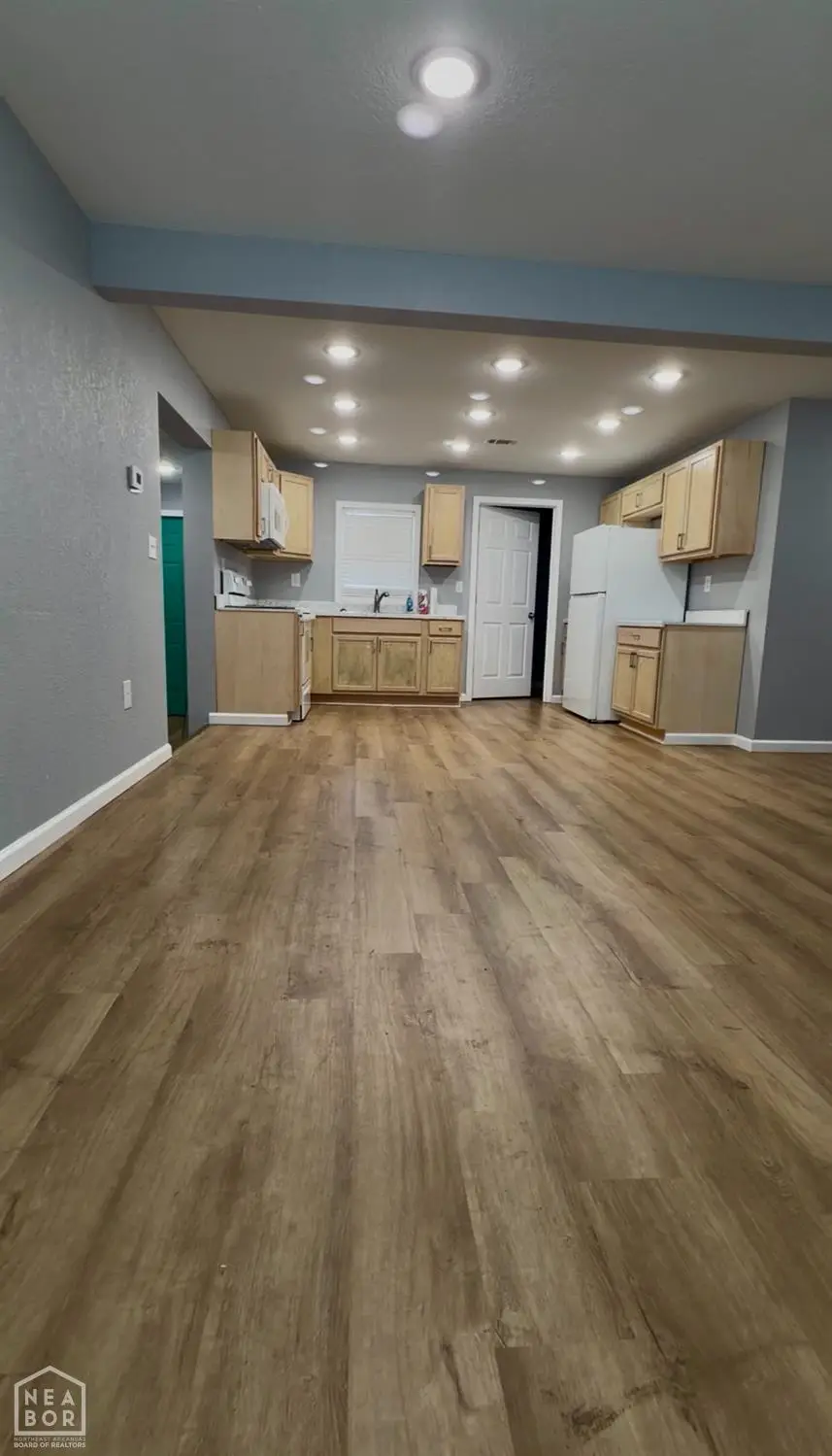 212 E College Street, Bono, AR 72416 - Image #2